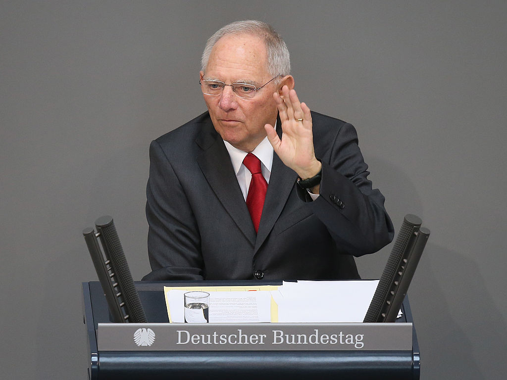Сегашният финансов министър Волфганг Шойбле от Християндемократическия съюз (ХДС) на Меркел заема поста от 2009 г.