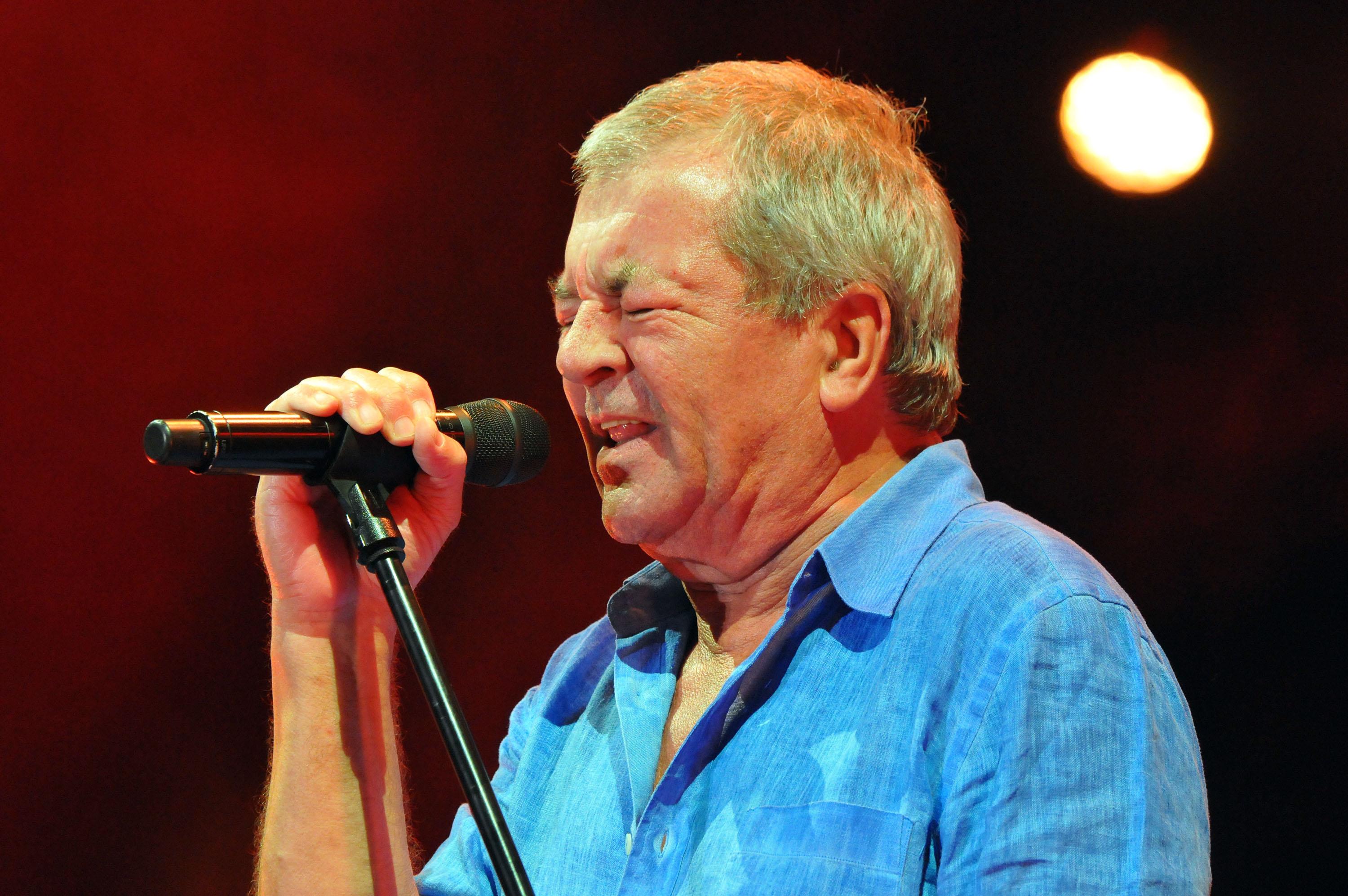 ”Дългото сбогуване” на Дийп Пърпъл (Deep Purple)