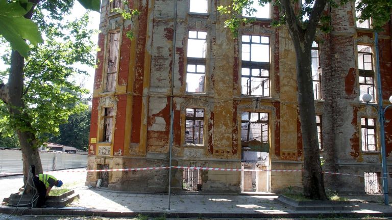 Клошарят Любомир Данчев, който беше осъден за причиняването на пожара