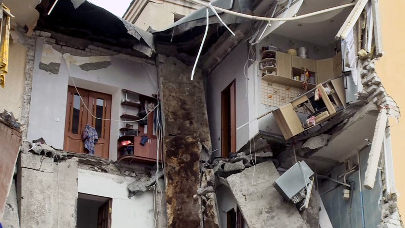 Взривът е унищожил 16 жилища