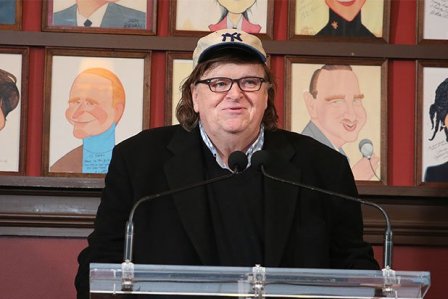 Авторът на "Фаренхайт 9/11" прави "Фаренхайт 11/9" за Тръмп