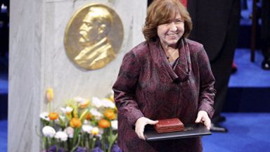Нобелова лауреатка "умря" и "възкръсна" в рамките на 2 часа   