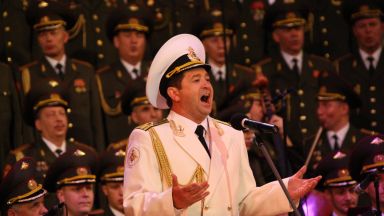 Легендарният хор "Александров" отново тръгна на турне