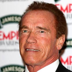 Шварценегер в римейкове на култови филми