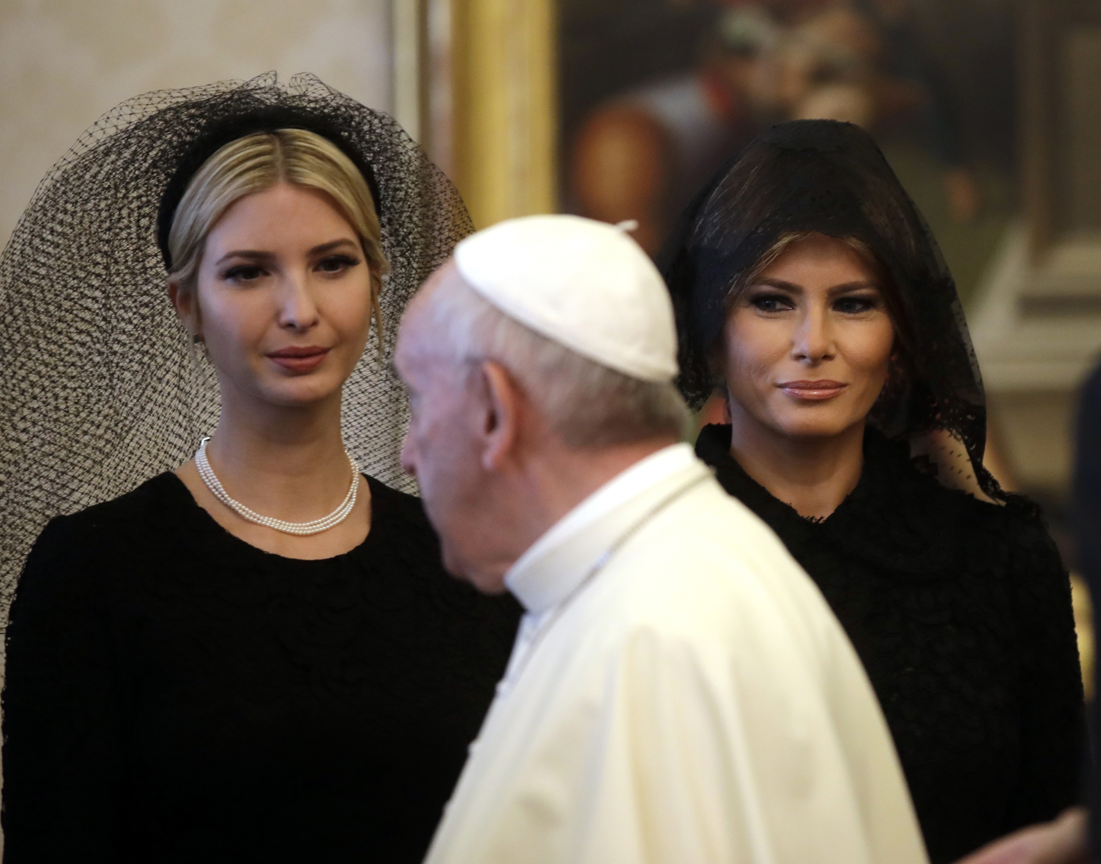 Иванка Тръмп и Мелания Тръмп при папата