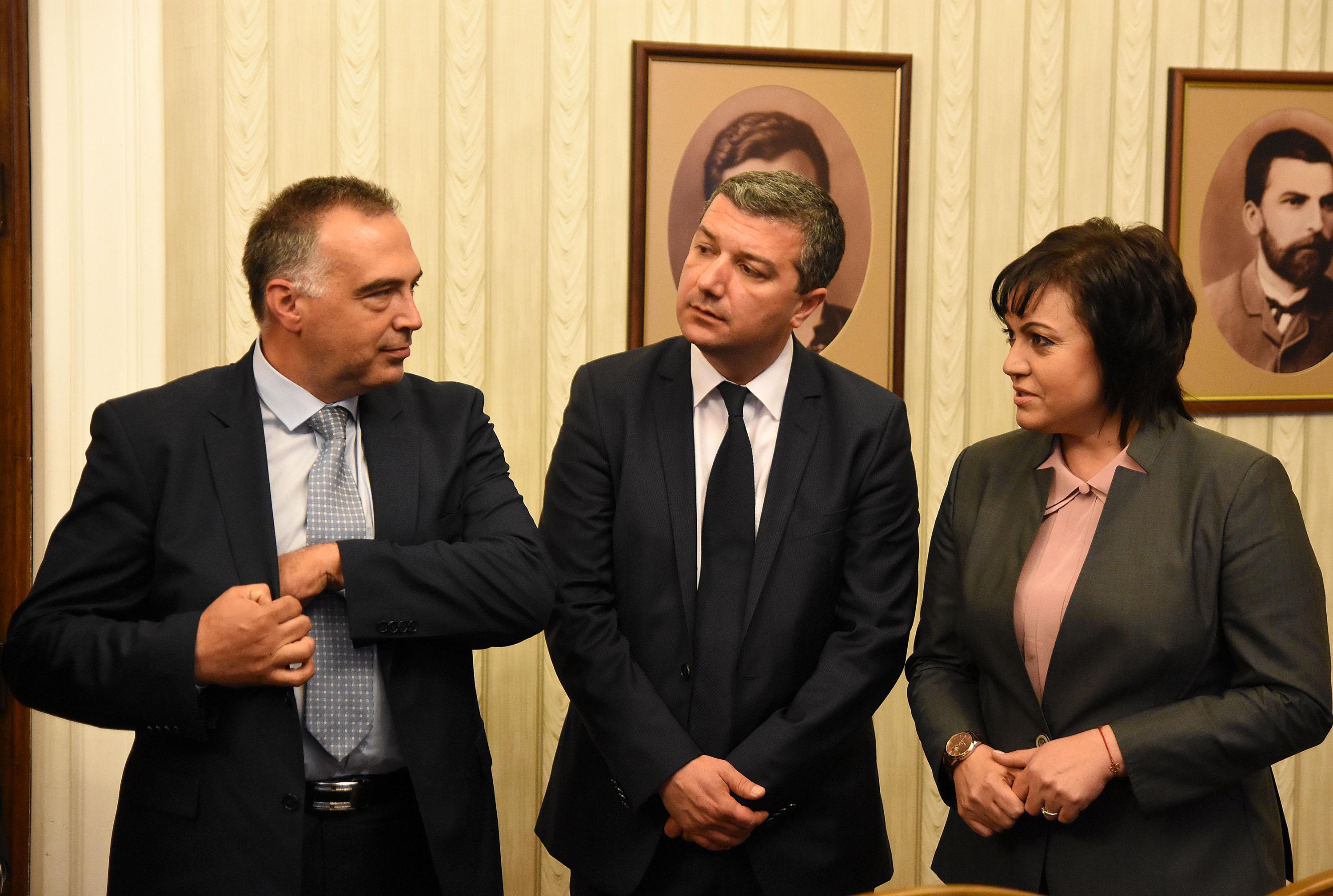 Кутев: В НС не допускат въпроси към ”немощния” Борисов