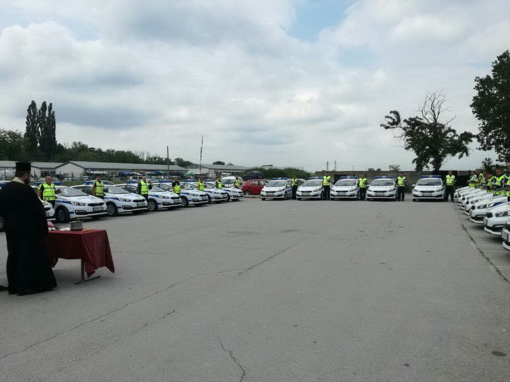 21 нови и оборудвани автомобила получи Областната дирекция на МВР в Пловдив