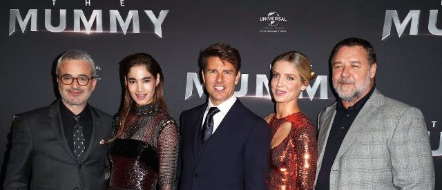 Отменени премиери в Лондон на „Мумията” и „Жената чудо”