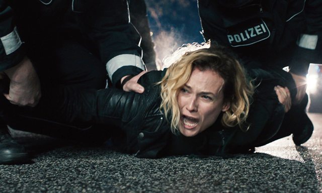 Кан: посредствен филм на Фатих Акин, Даян Кругър впечатлява