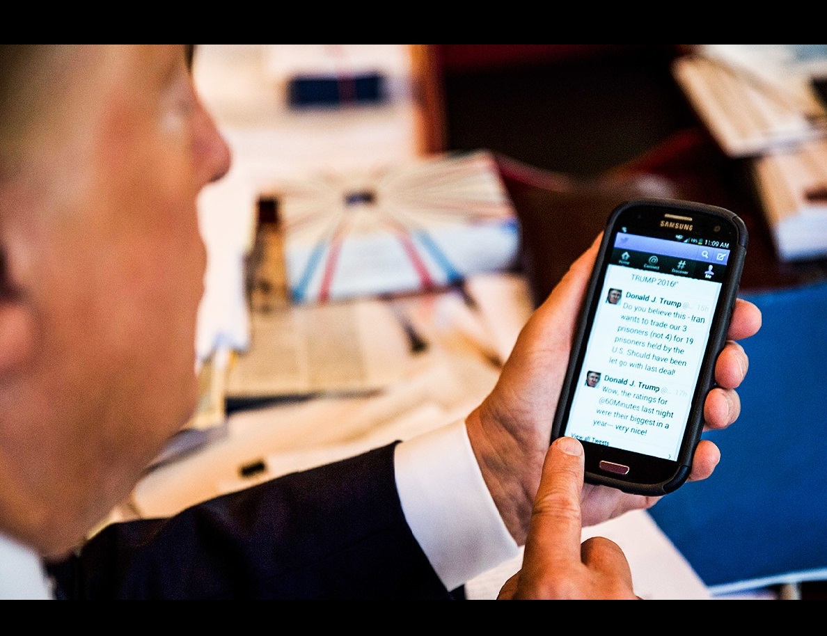 Тръмп мина на iPhone и e верен на Twitter
