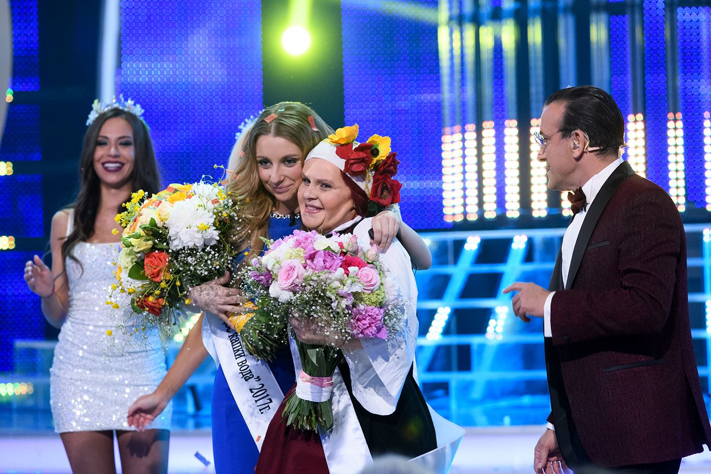 Финалистките в ”Като две капки вода” Михаела Маринова и ДесиСлава