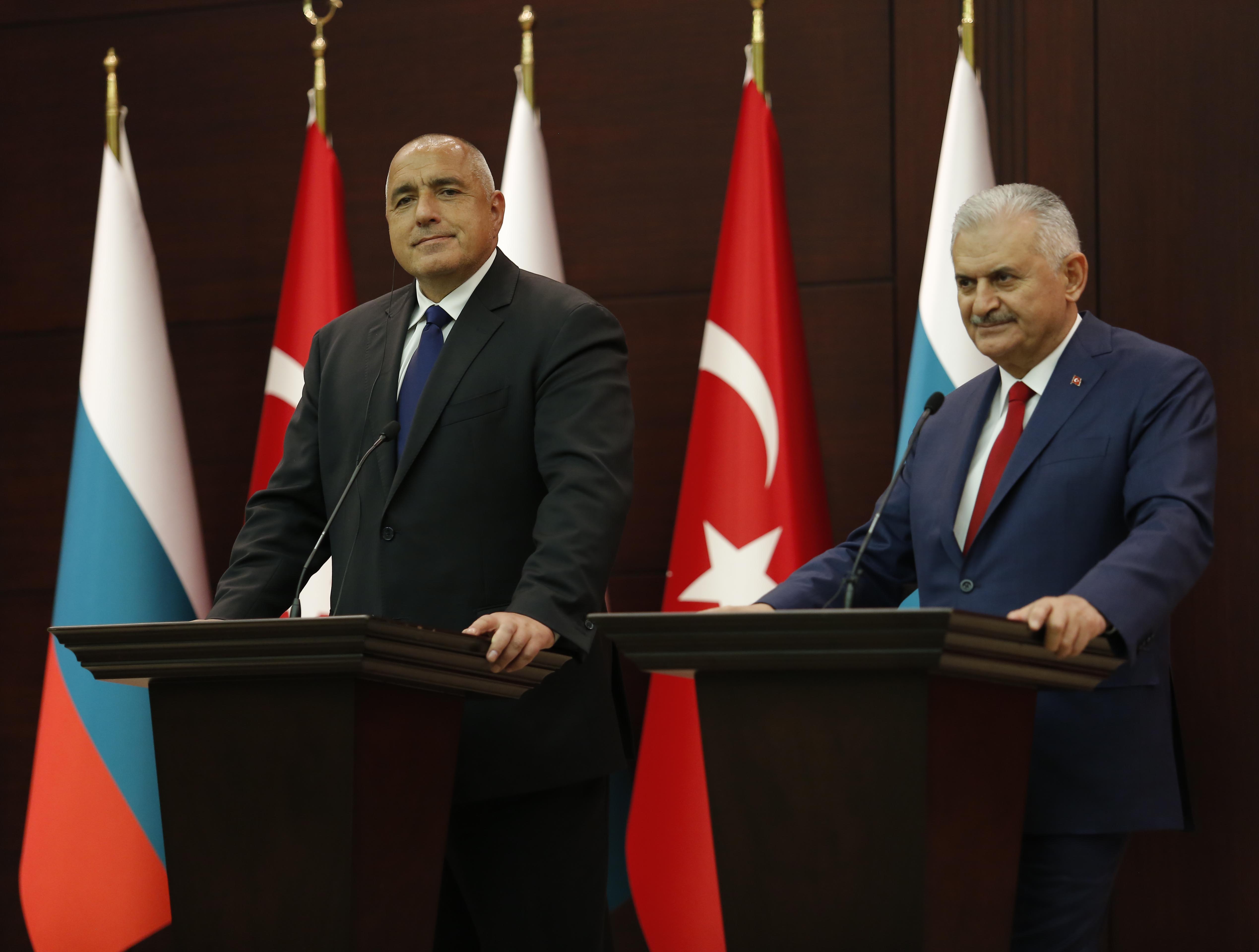 Бойко Борисов и Бинали Йълдъръм дават пресконференция след срещата им в Анкара