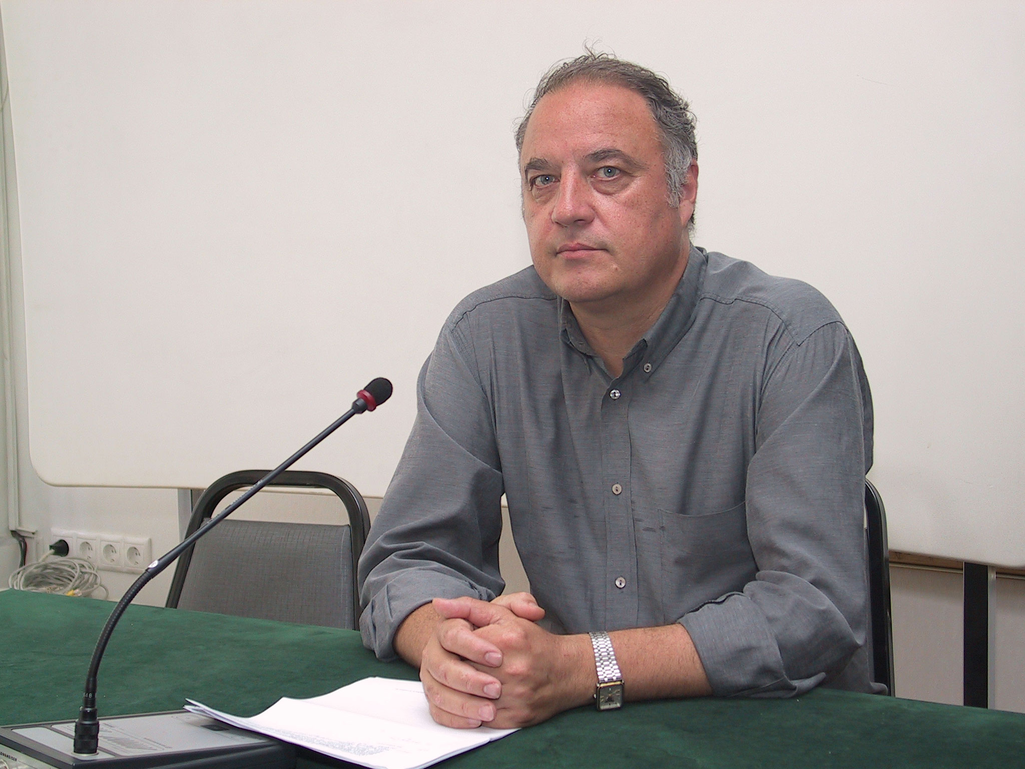 Д-р Емил Ценков, главен експерт в Центъра за изследване на демокрацията, програма ”Сигурност”