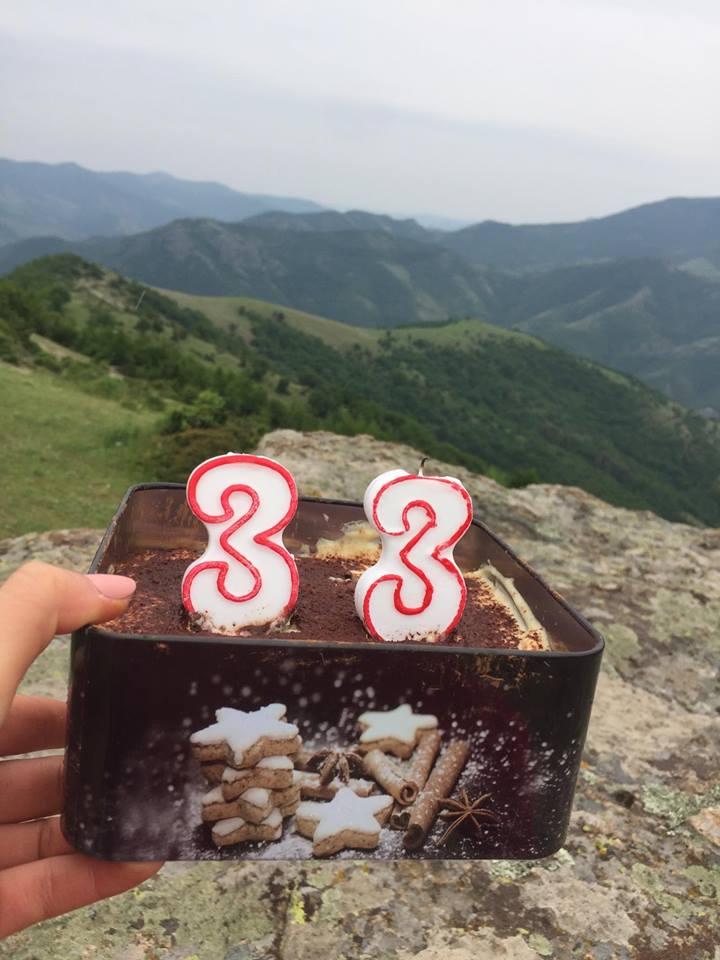 Славея Сиракова отпразнува рожден ден в планината