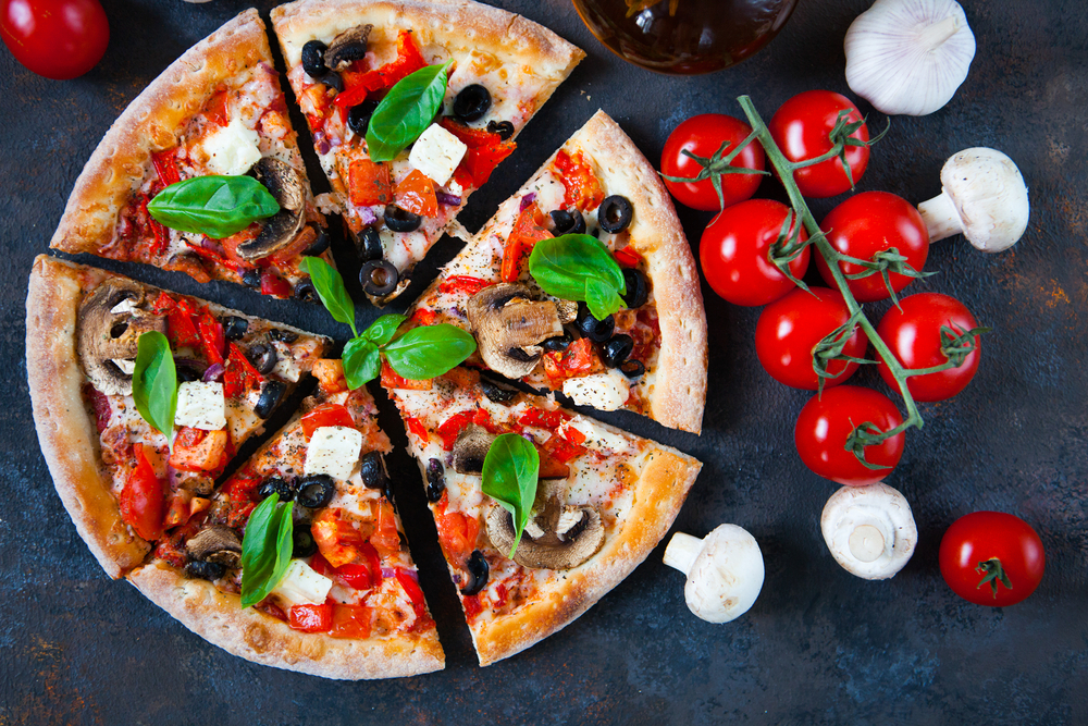 Пицария препоръчва пиците да се претоплят в тиган
