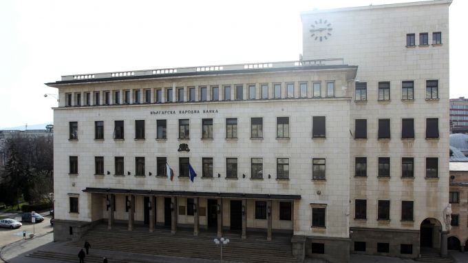 БНБ отчита дефицит по текущата сметка от близо 100 млн. евро