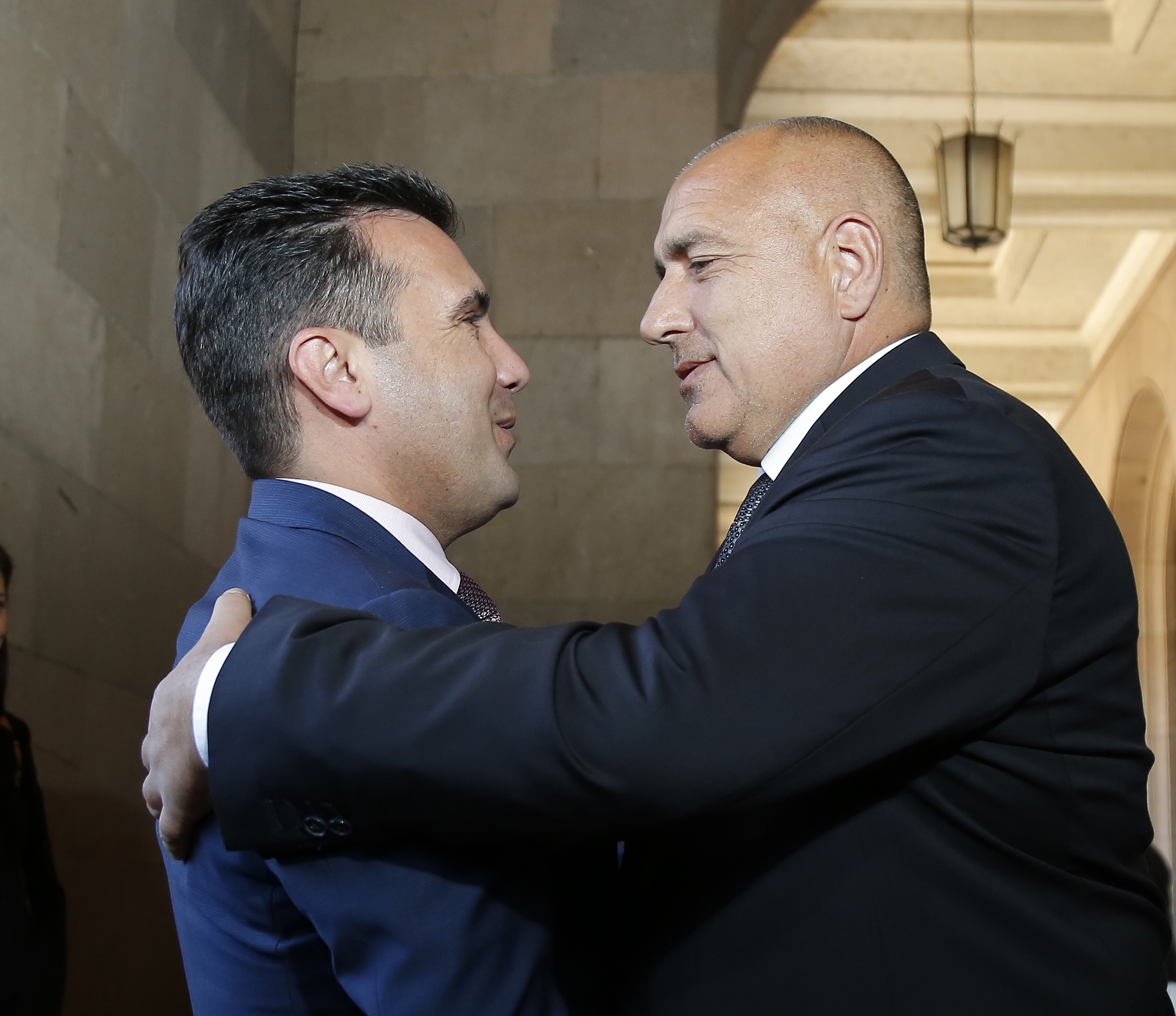 Премиерът Бойко Борисов и колегата му от Македония Зоран Заев