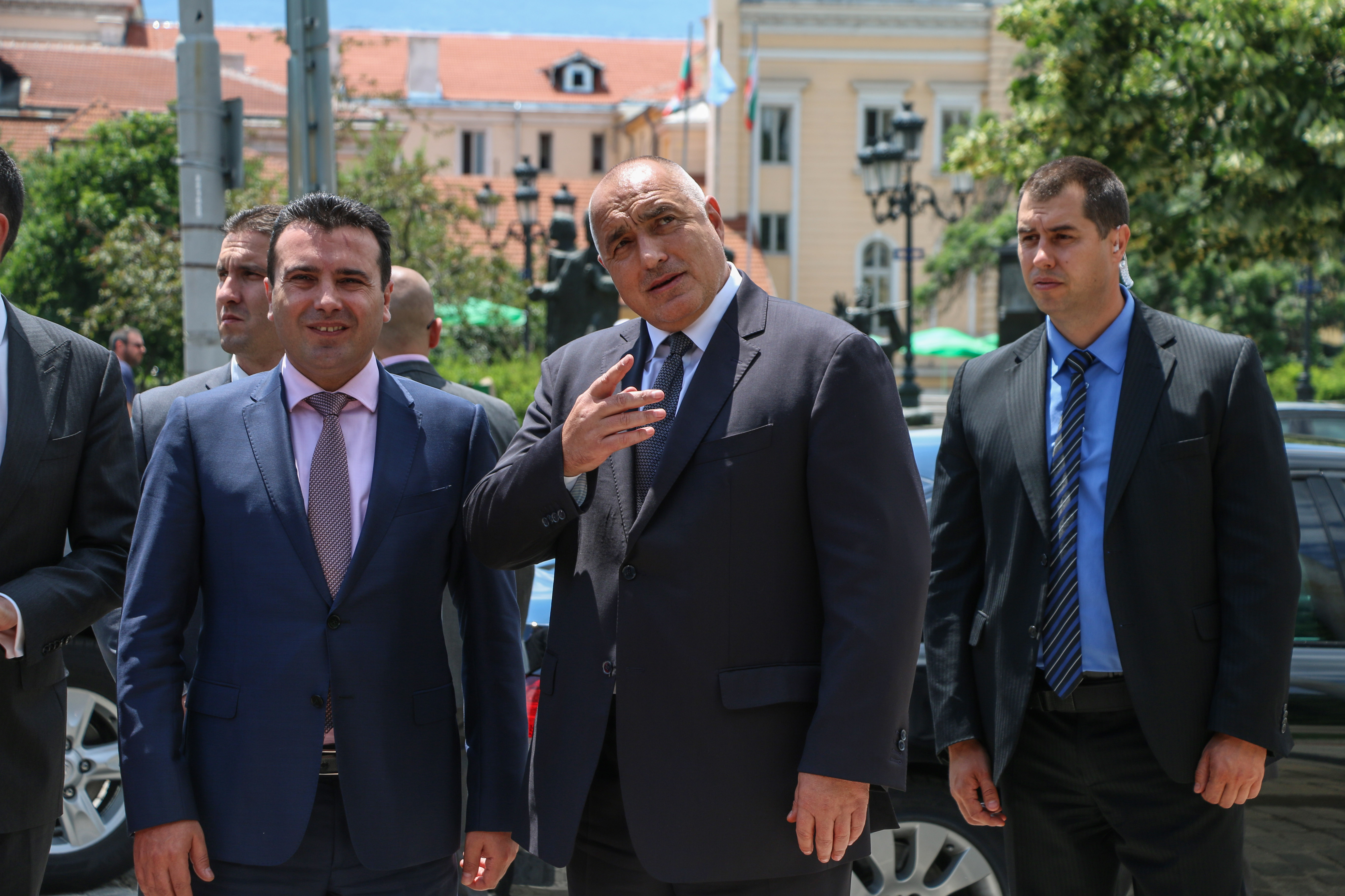 Зоран Заев и Бойко Борисов разговаряха в София през юни