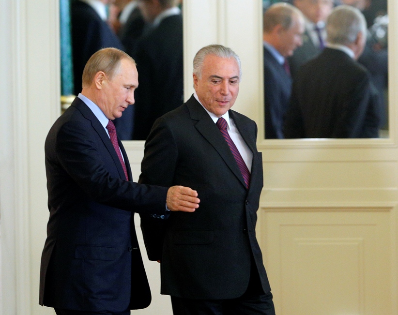 Владимир Путин и Мишел Темер дадоха пресконференция в Кремъл