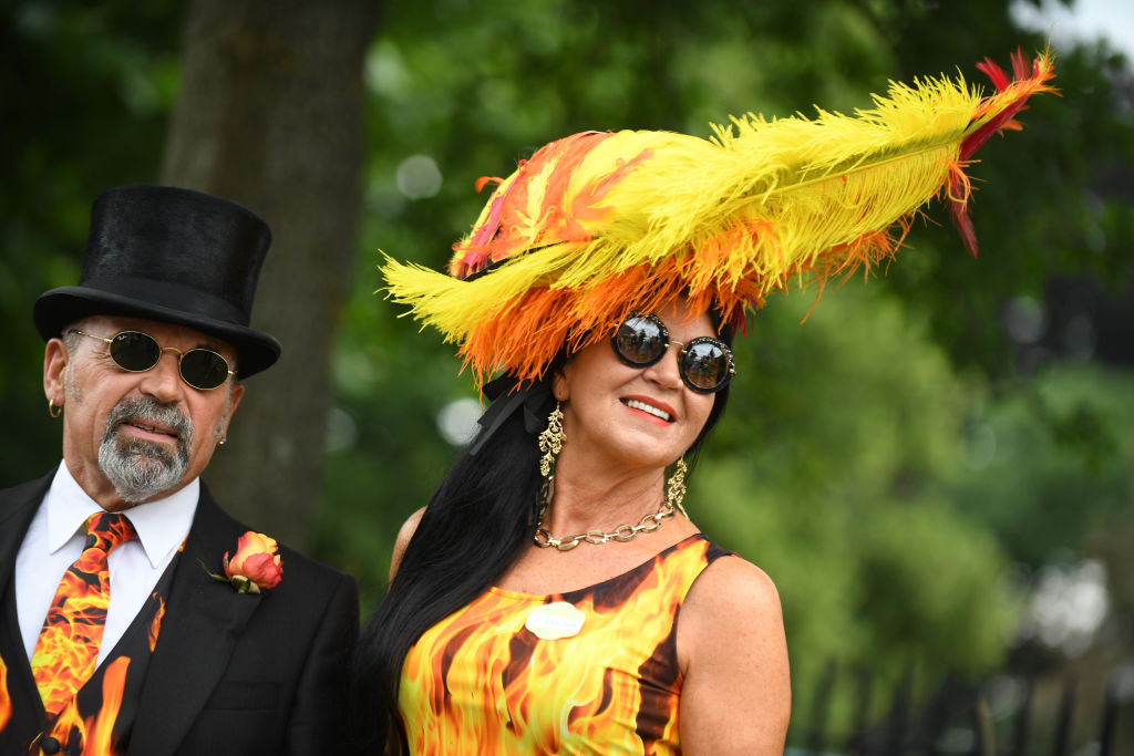 Уникални шапки в Деня на дамите на конните състезания в Аскот