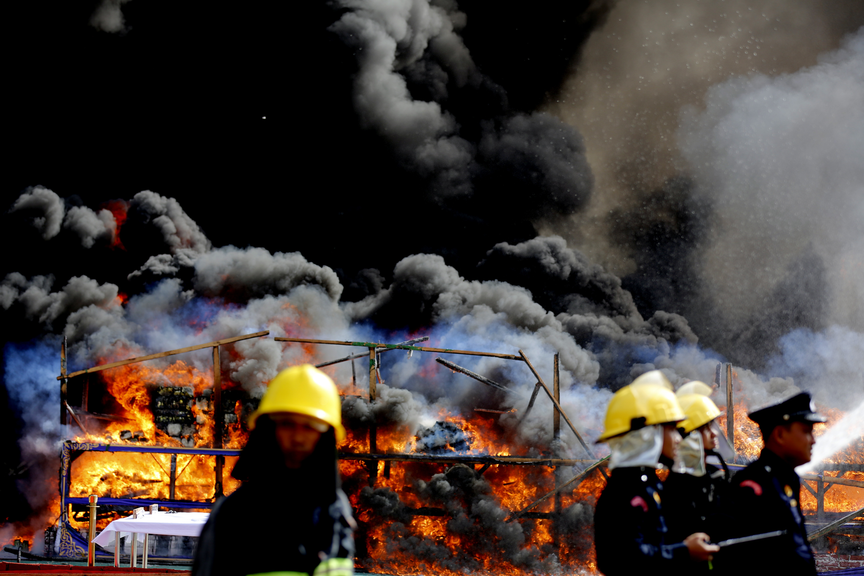 В столицата на Мианма - Янгон, бяха изгорени наркотици за над 300 милиона евро