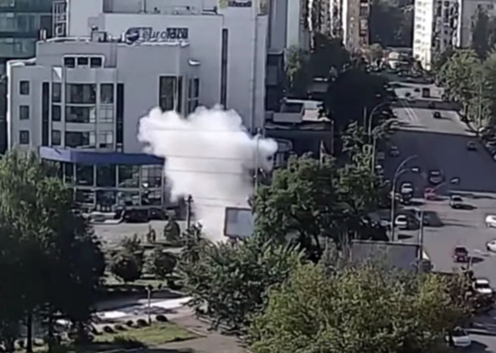 Полковник взривен в колата си при атентат в Киев (видео)