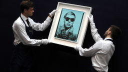 Автопортрет на Анди Уорхол беше продаден на търг за 7,7 милиона долара 