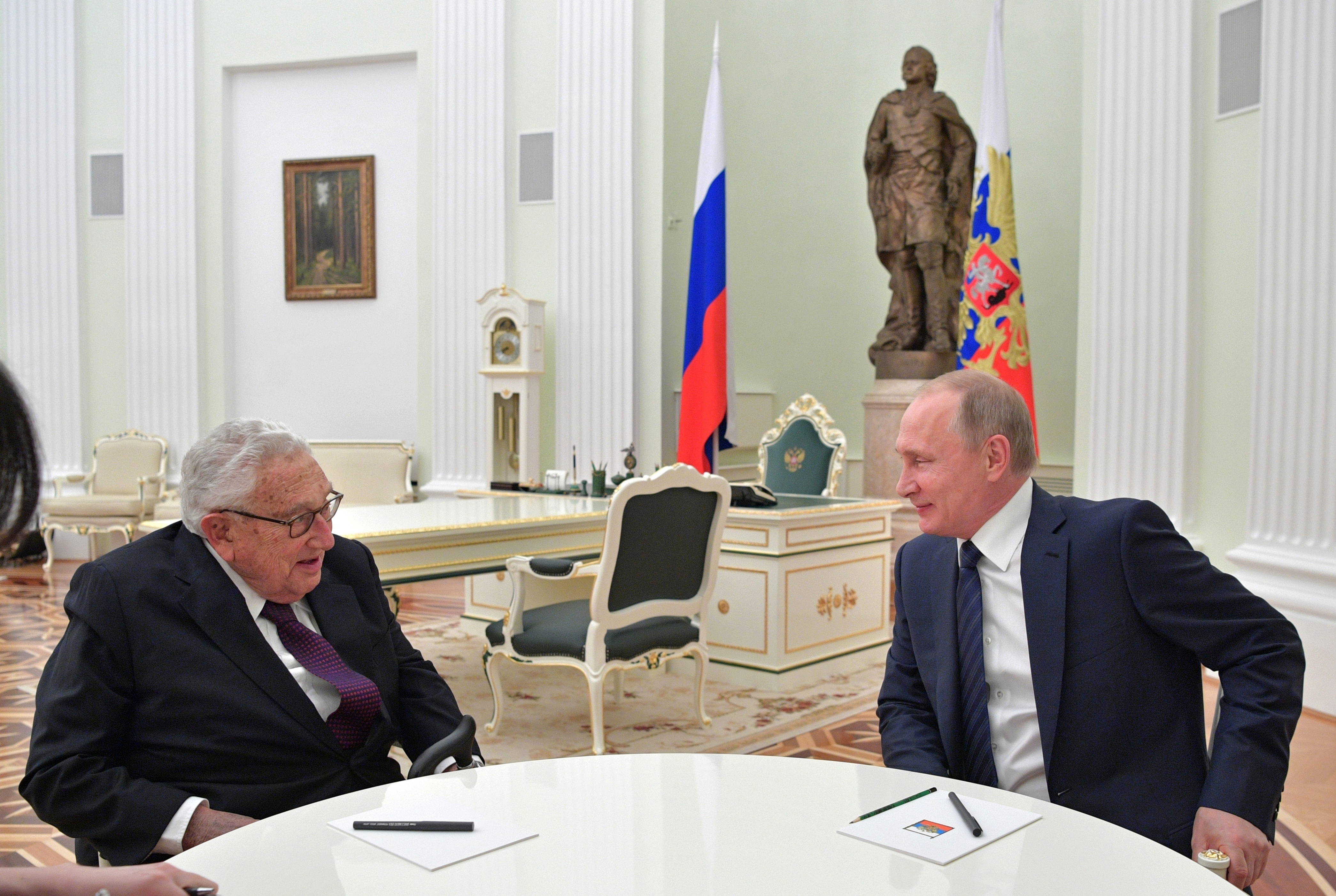 Президентът Путин се срещна с Хенри Кисинджър