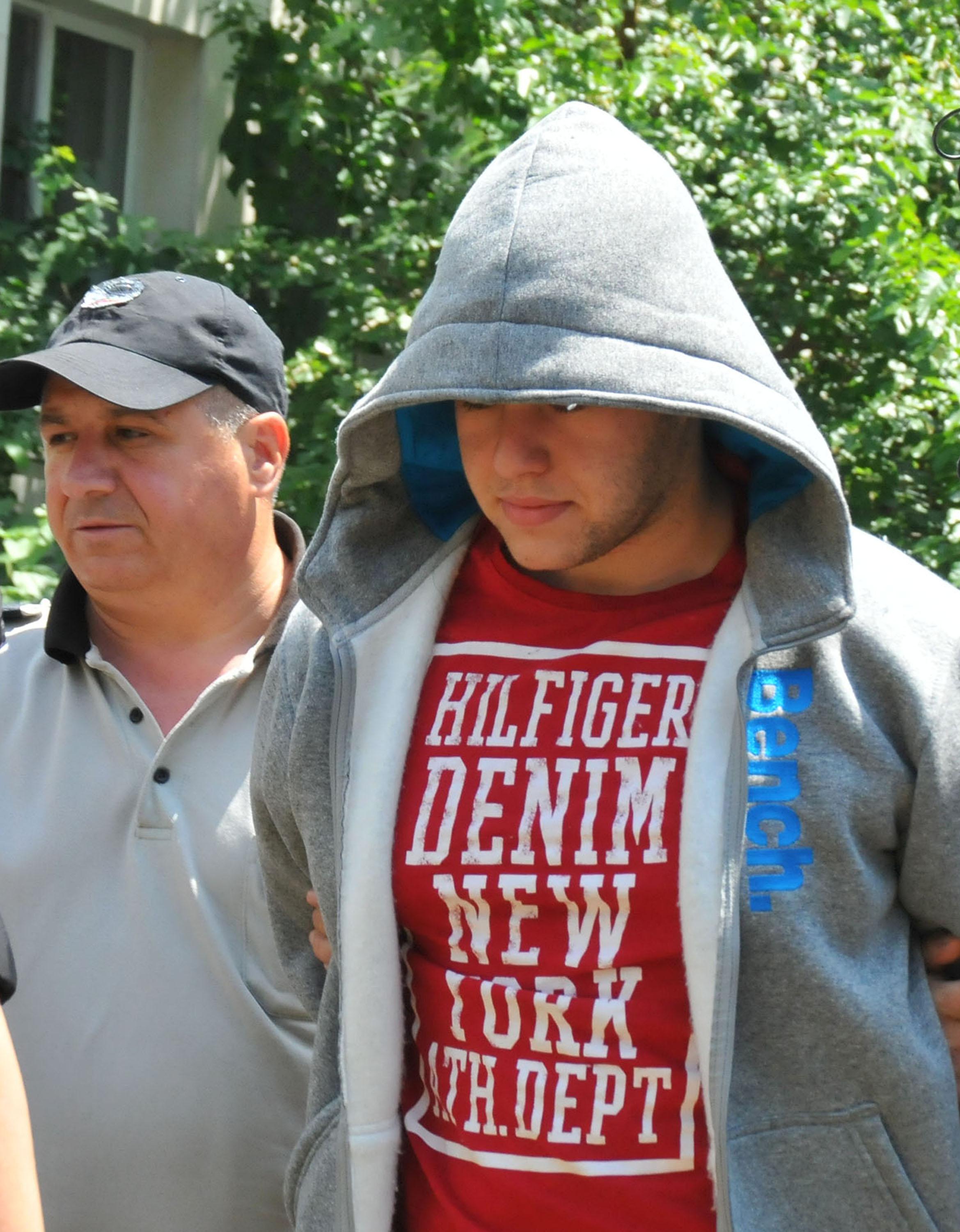 Съдът освободи нападналия незрящи туристи в Несебър