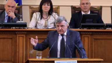 Съдят депутата от БСП Манол Генов за купен вот
