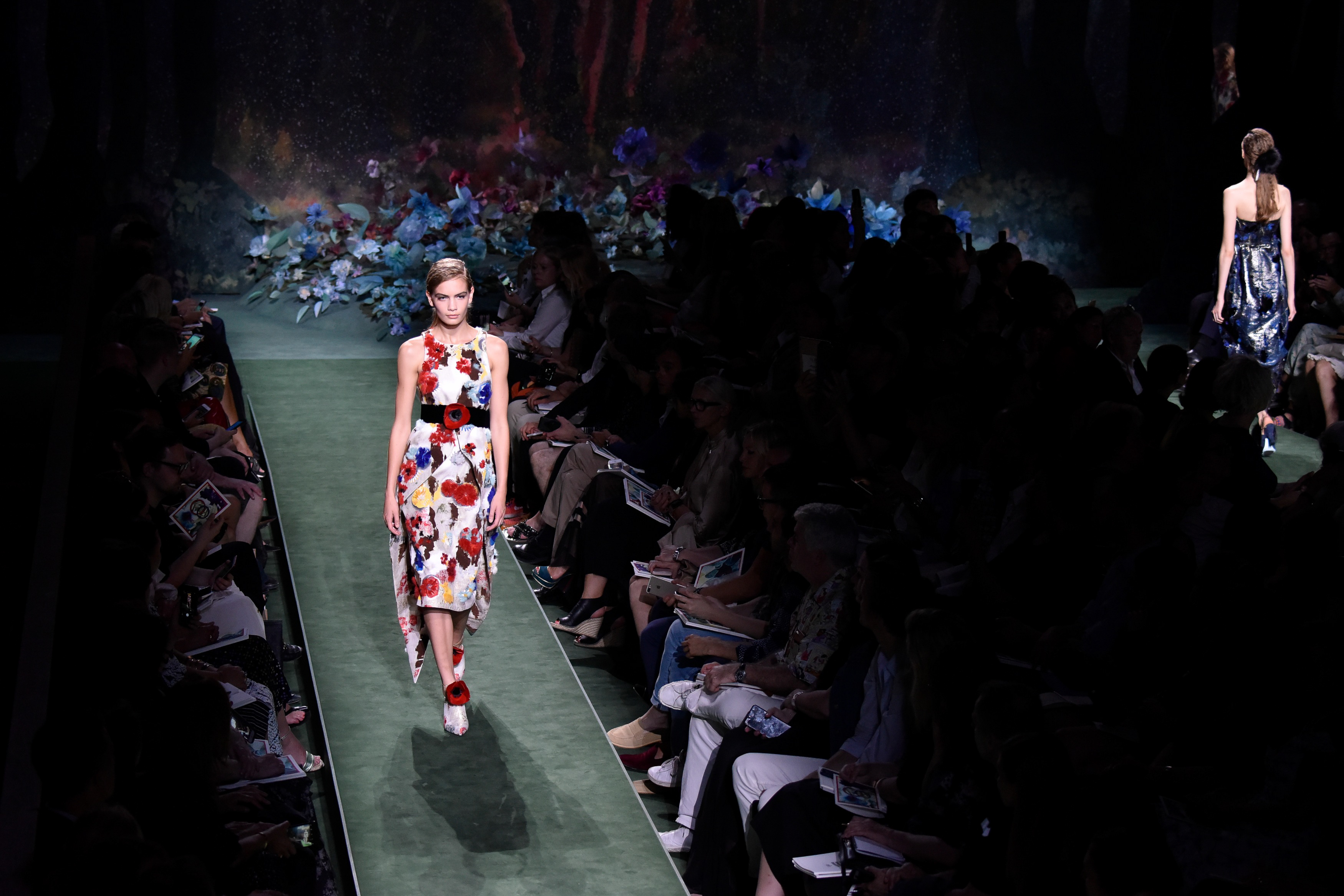 Колекцията на Fendi, представена в Париж