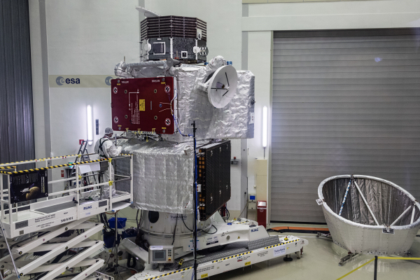 BepiColombo (БепиКоломбо) - космически апарат на Европейската космическа агенция, който поема към Меркурий