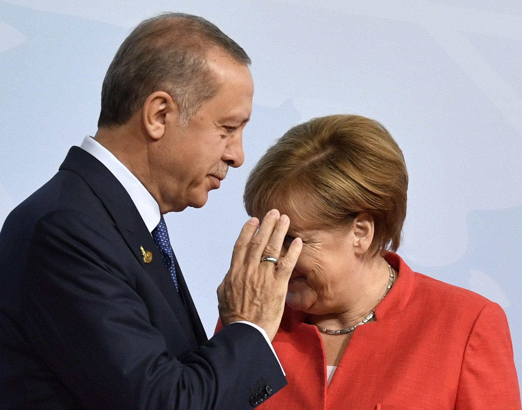 Словесното напрежение между Турция и Германия се засилва