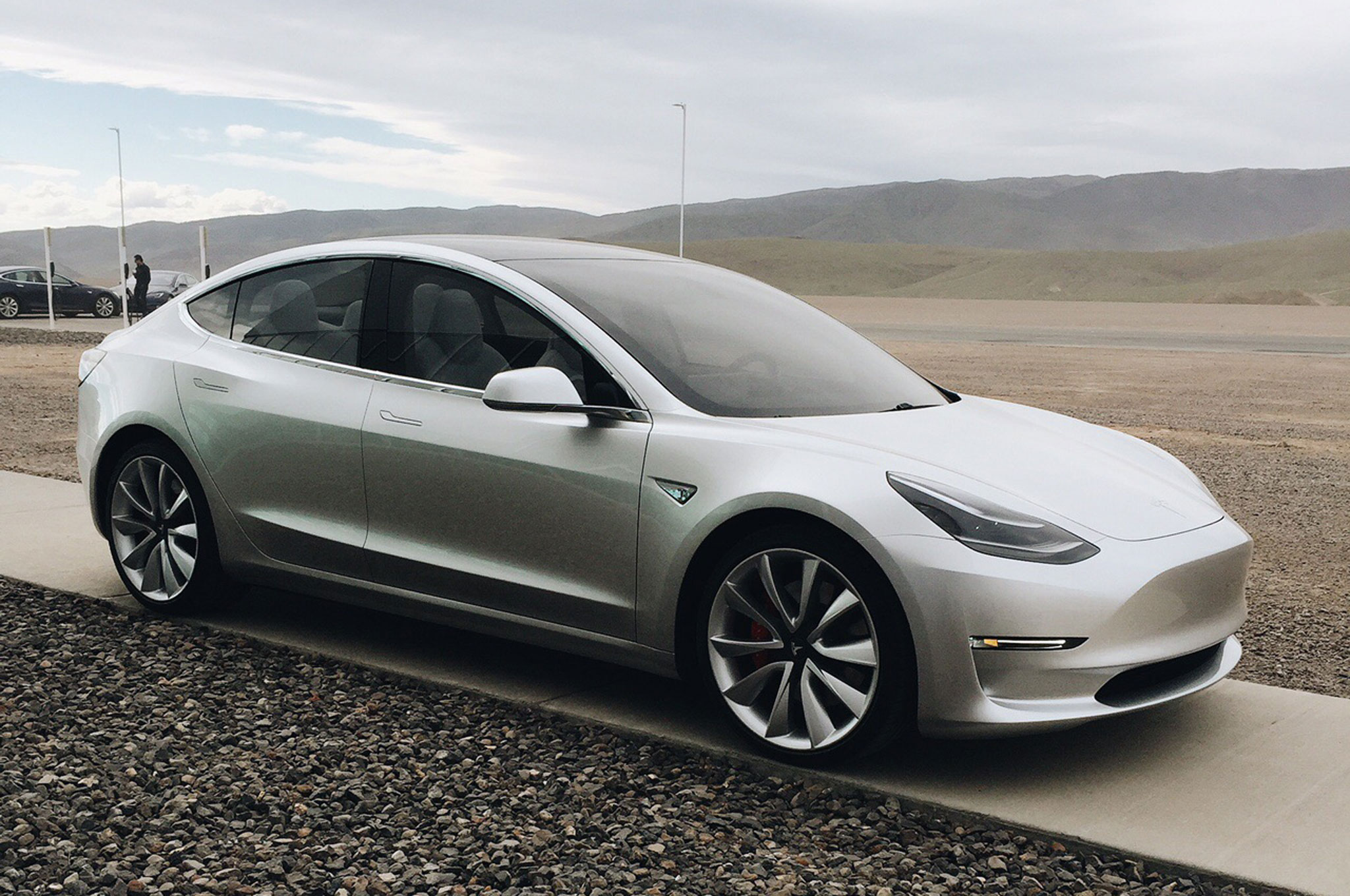 Tesla Model 3 ще струва 35 000 долара в Европа