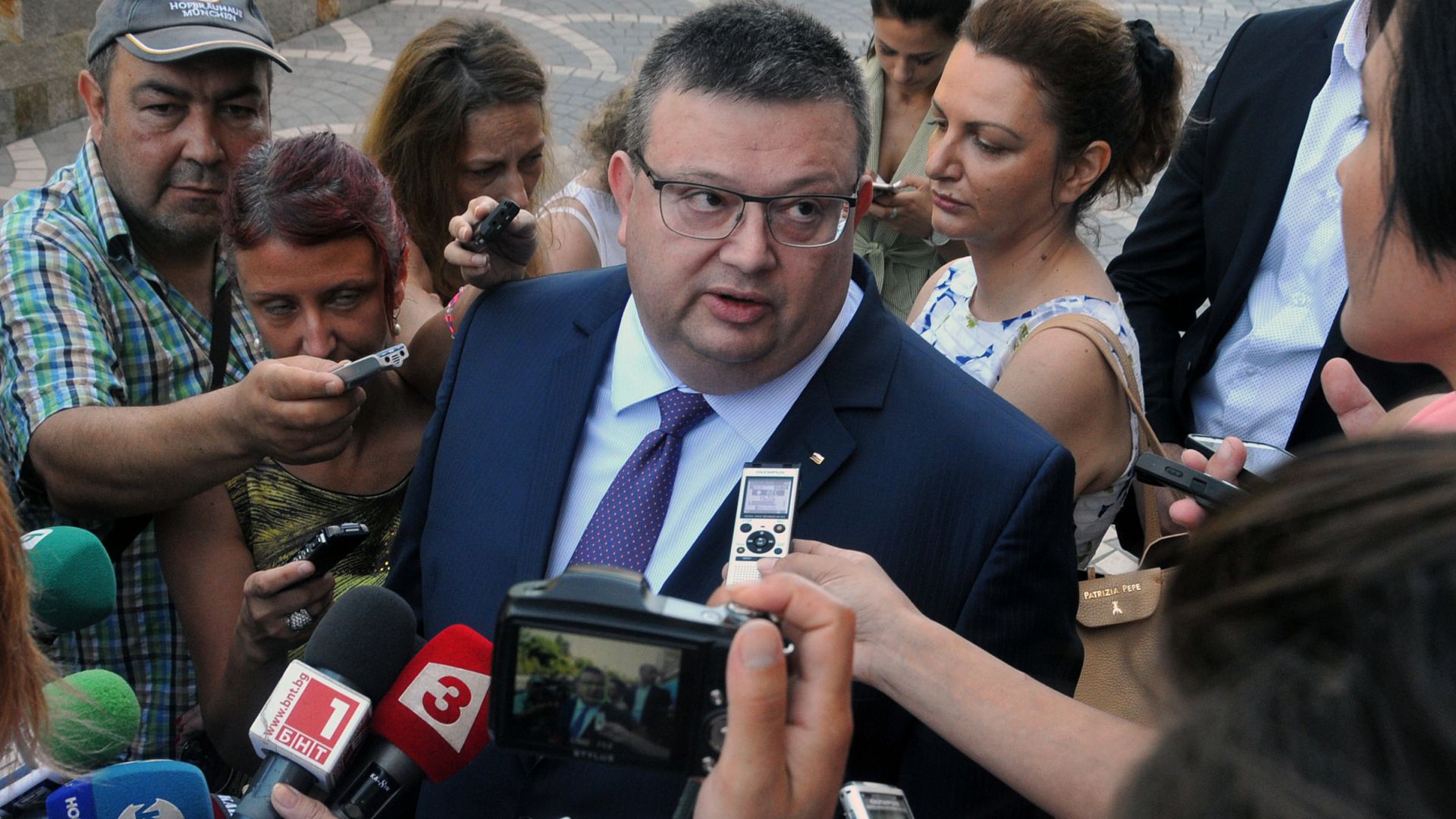 Главният прокурор Сотир Цацаров направи предложение за отмяна на българското