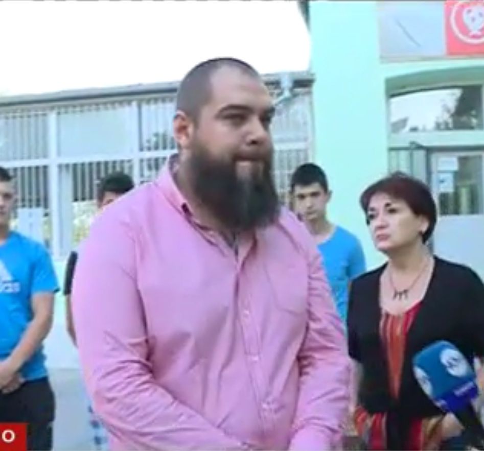 Учители защитиха ученика, блъснал с кола туристи в Триград
