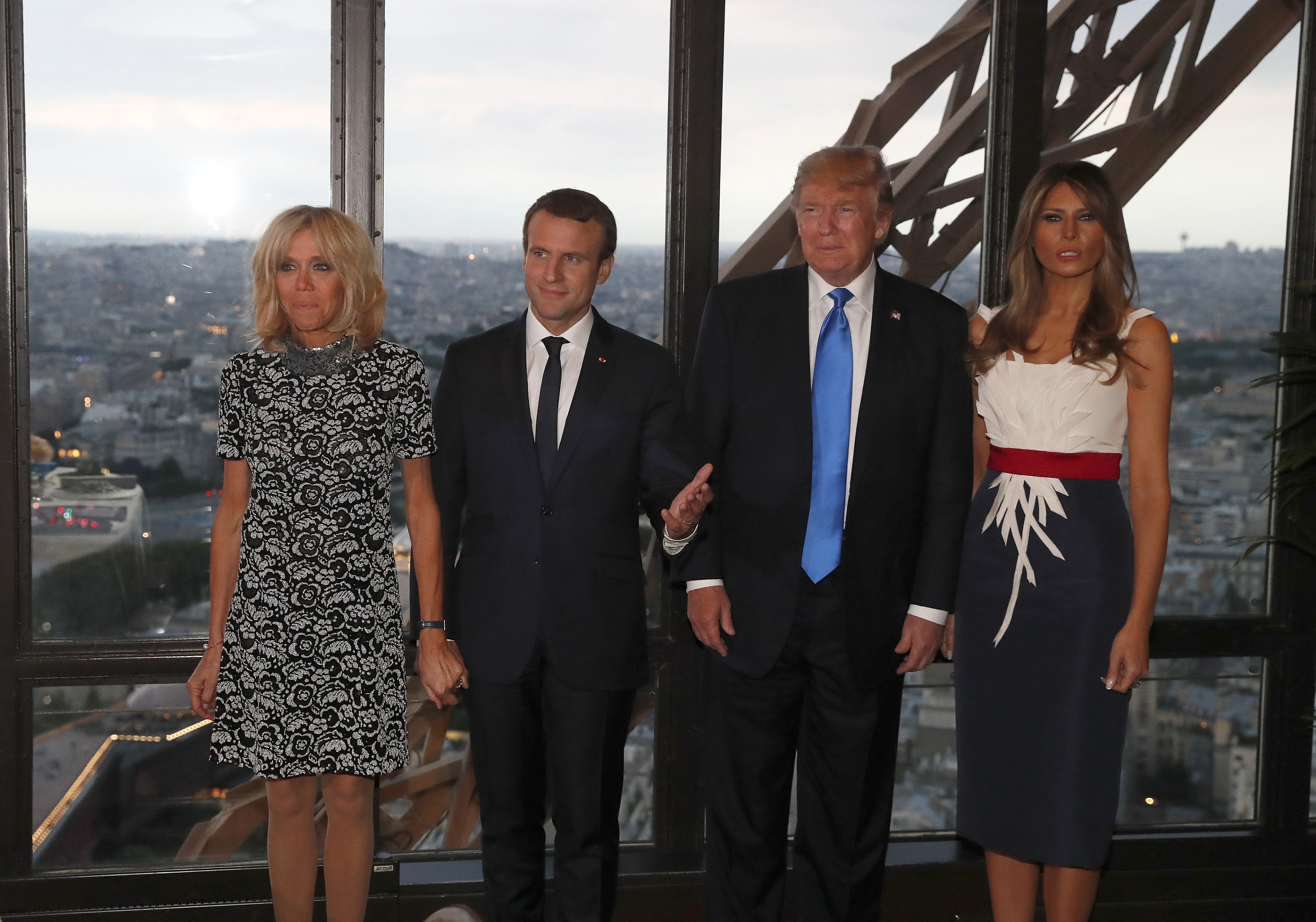 Американският президент Доналд Тръмп присъства на военния парад на 14 юли в Париж