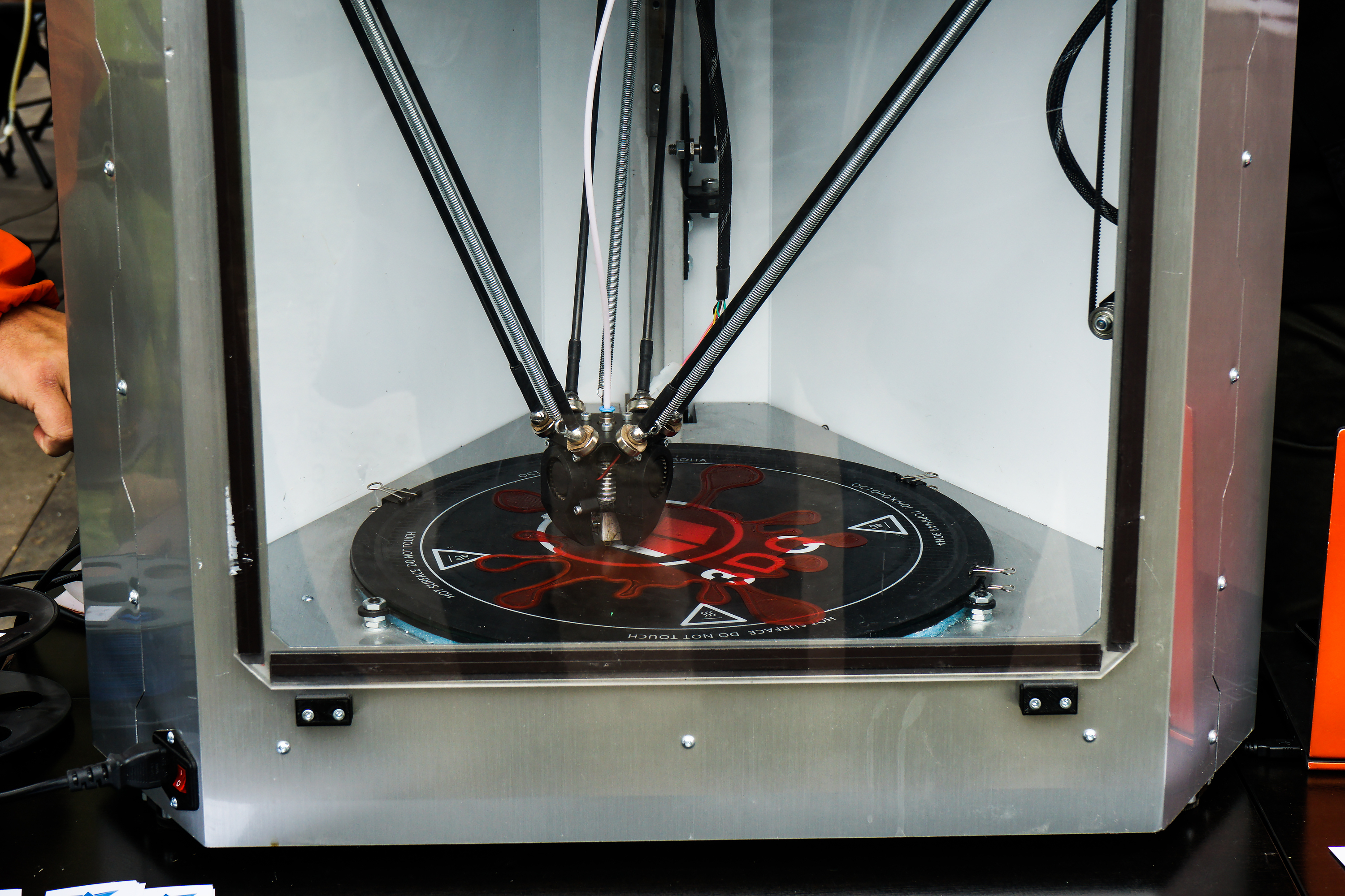 Швейцарци учени създадоха с 3-D принтер изкуствено сърце