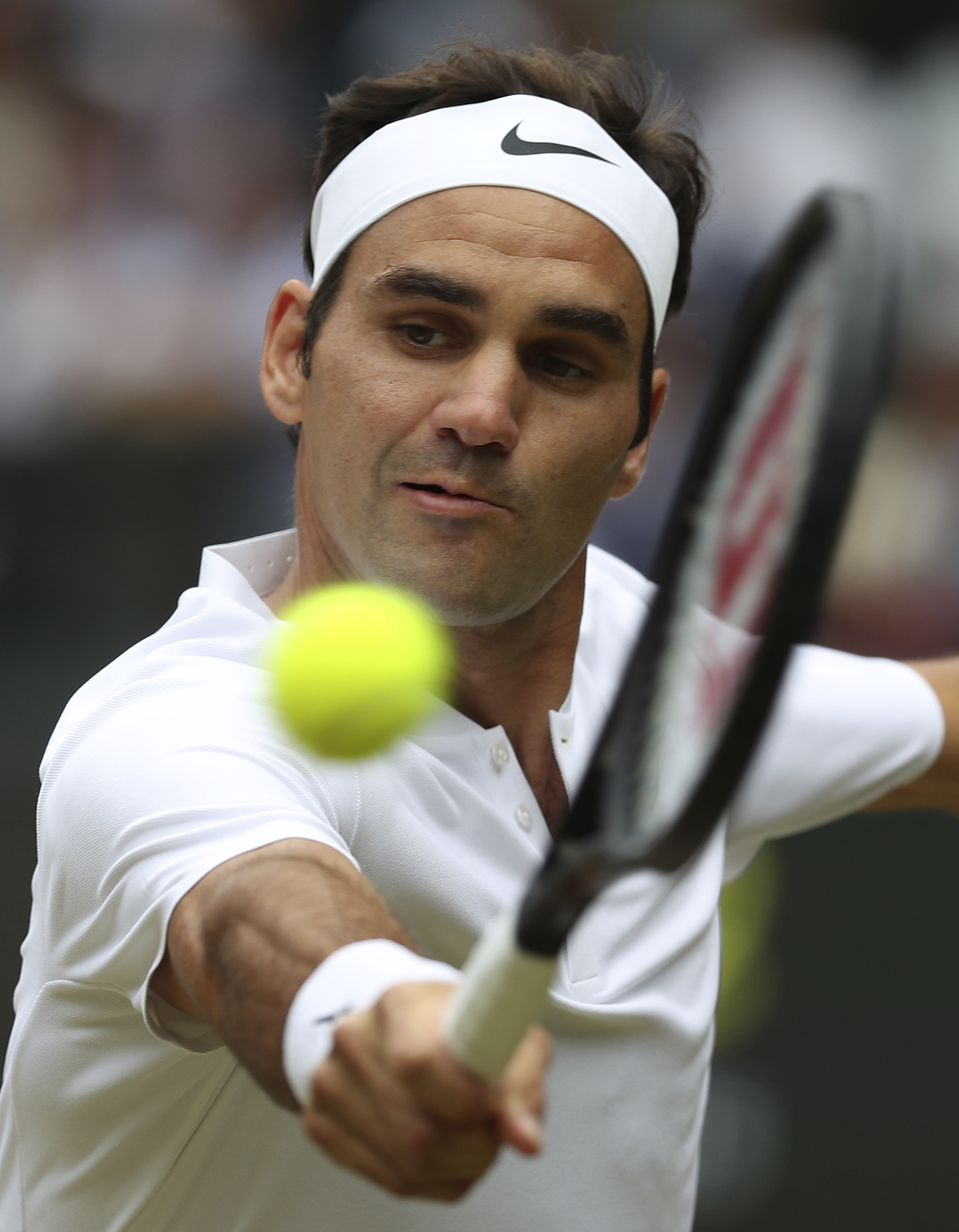 Роджър Федерер (Швейцария) е на пето място с доходи от 64 милиона долара
