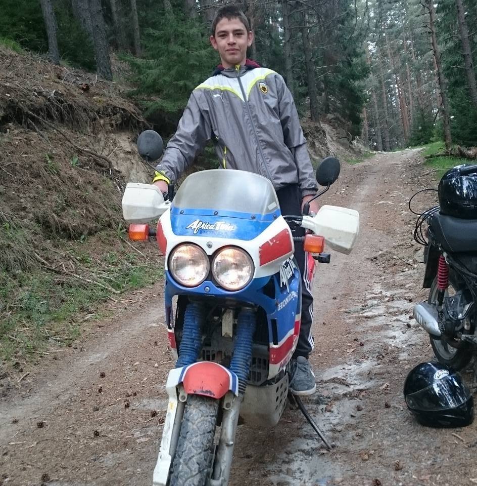 16-годишният Кристиян Младенов избяга, след като блъсна четирима туристи