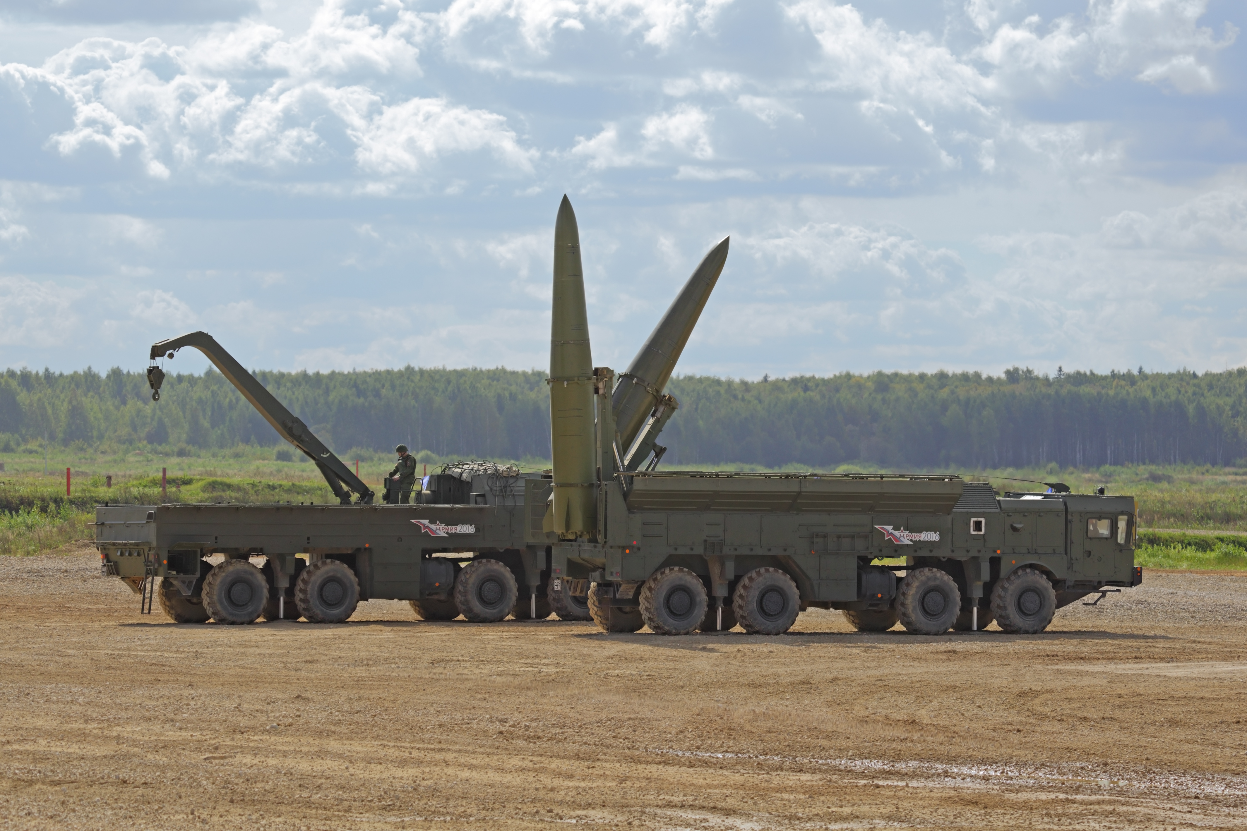 Русия разположи в Калининград ракети ”Искандер”