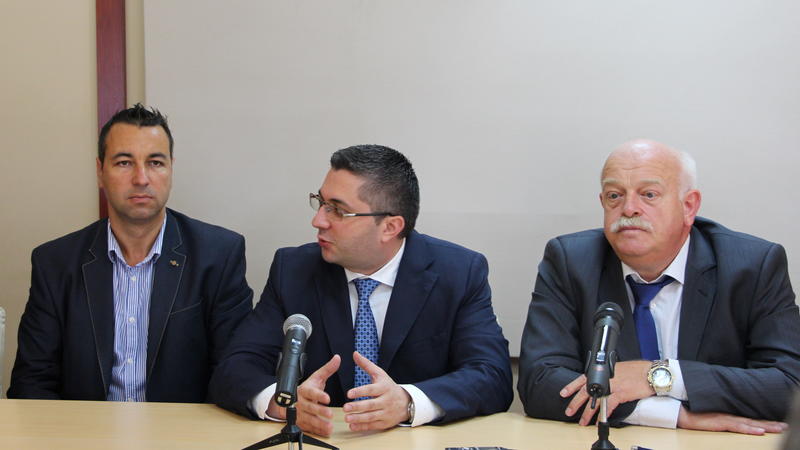 Министър Николай Нанков и председателят на АПИ Дончо Атанасов заявиха, че пътищата в Северна България са приоритет