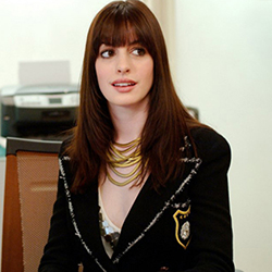 Ан Хатауей ще влезе в ролята на Барби