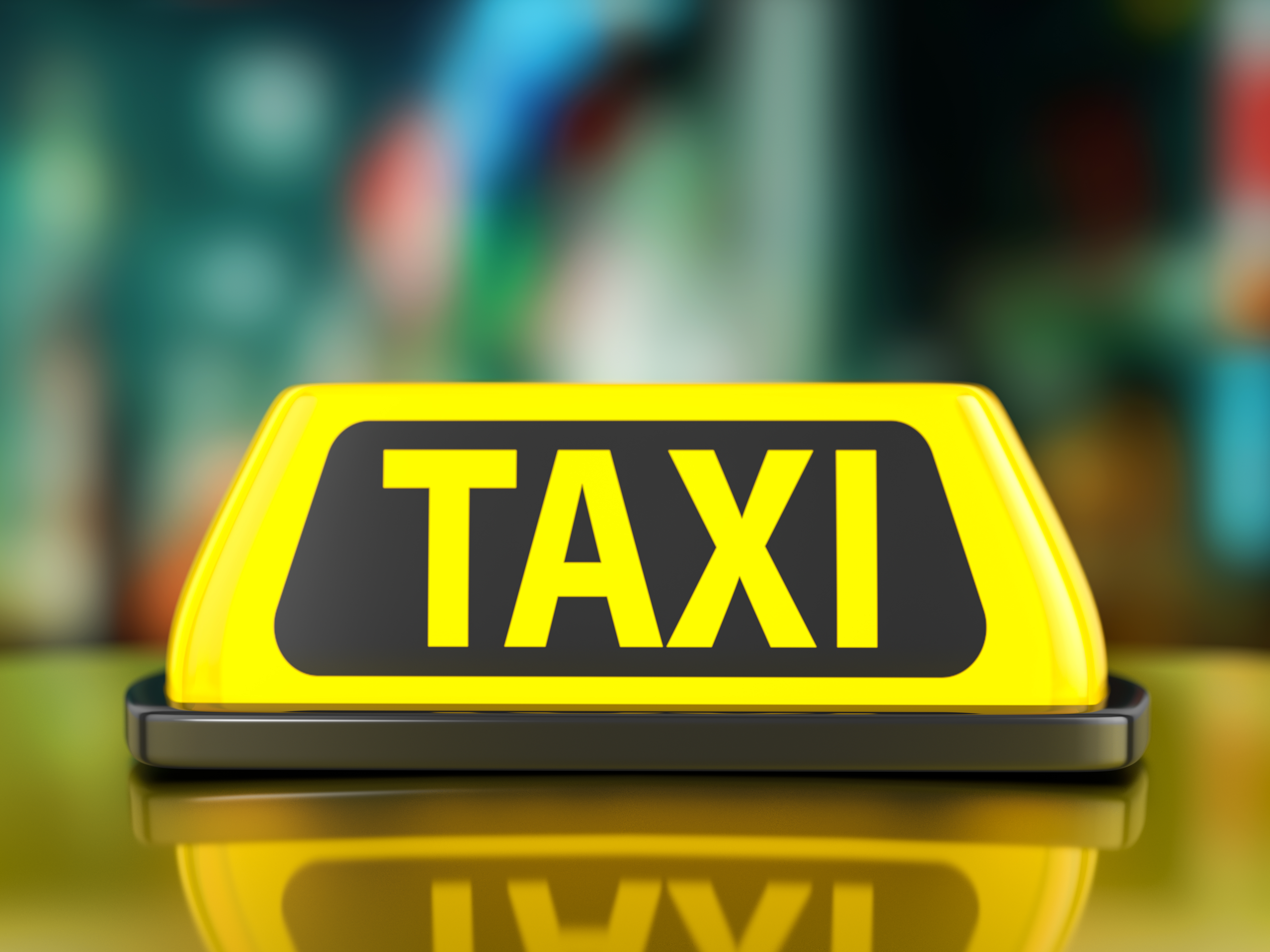 Клиент преби таксиметров шофьор в Бургас