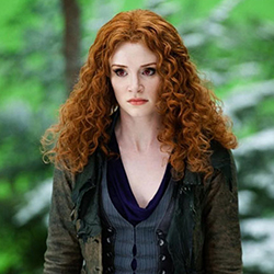 Брайс Далас Хауърд режисира хитов роман