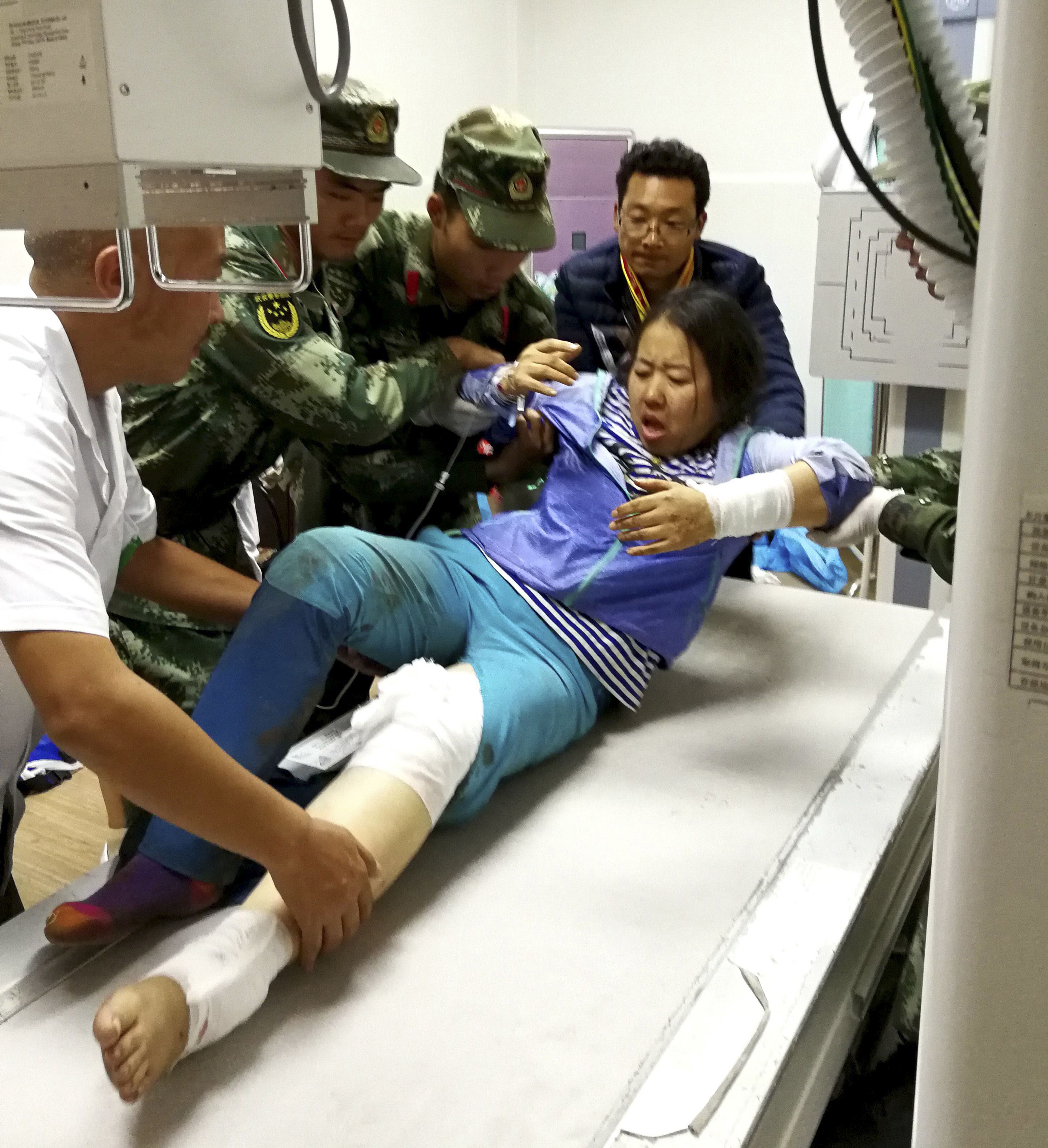Много жертви и ранени при трусовете в Китай