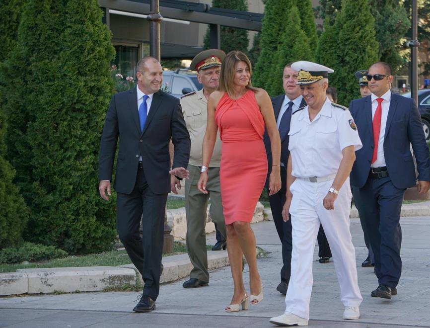 Президентът Румен Радев на посещение във Варна