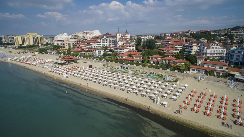 Лято 2021: Какъв ще бъде "отливът" на туристи по Черноморието? 