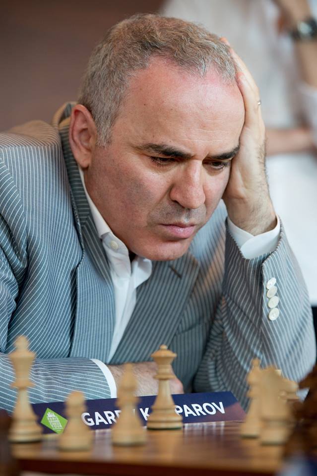 Каспаров, който участва в състезание за пръв път от 12 г., има на сметката си 5 ремита и 1 загуба