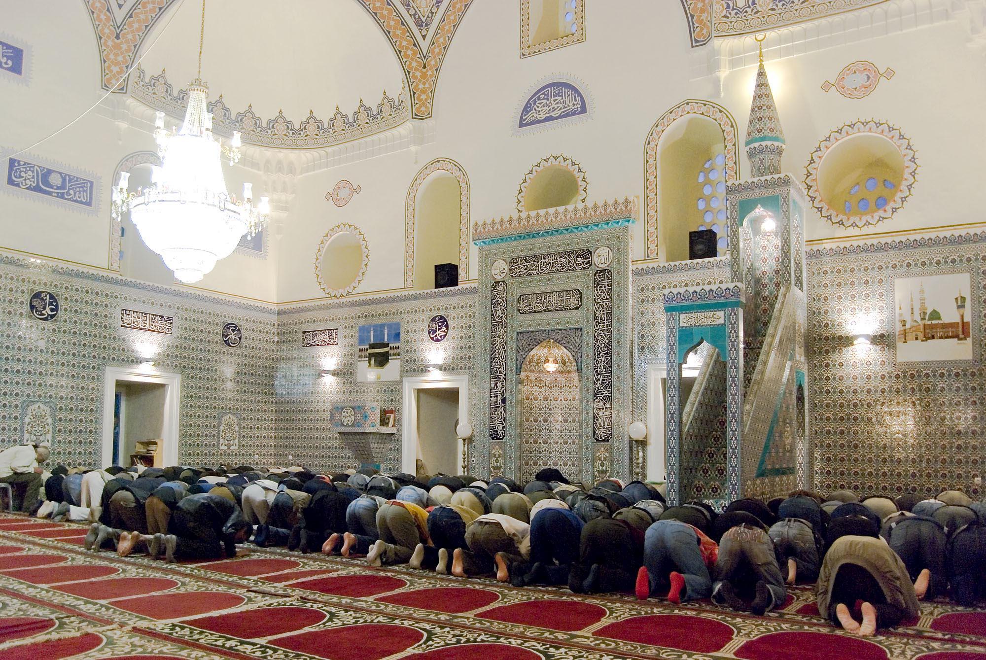 Джамията по проект е предвидена в центъра на София